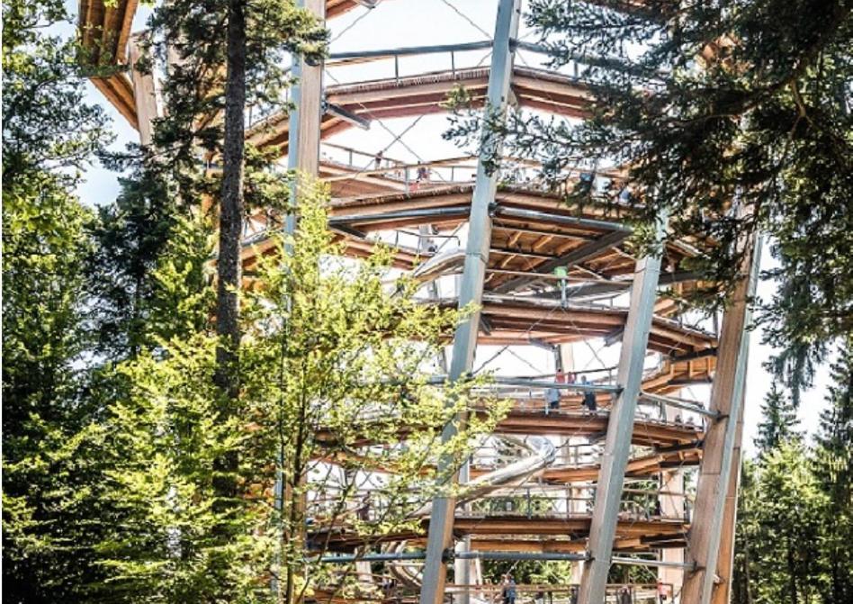 Ferienwohnung am Enzufer mit Balkon in Bad Wildbad im Schwarzwald Exterior foto