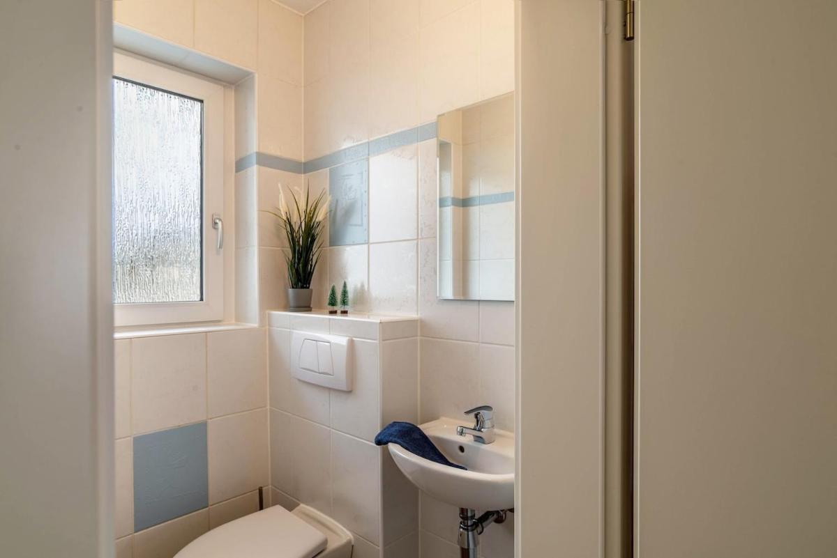 Ferienwohnung am Enzufer mit Balkon in Bad Wildbad im Schwarzwald Exterior foto